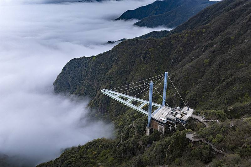 天空之阶玻璃栈道